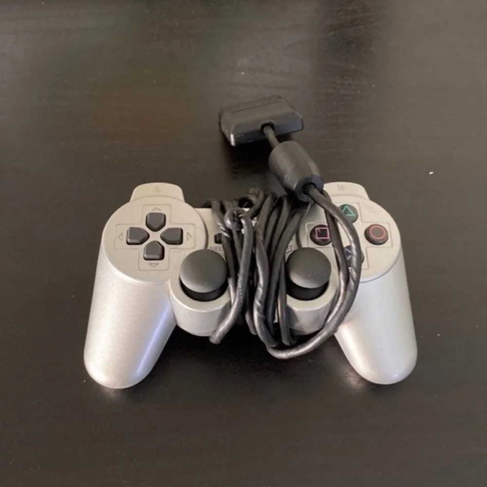 PlayStation 2 Silver Controller